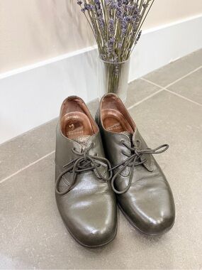 Dansko Olive Green Leather Lace-Up Heels